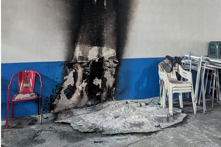 Incêndio destrói o Pavilhão Desportivo e Recreativo de Casal da Misarela, em Coimbra