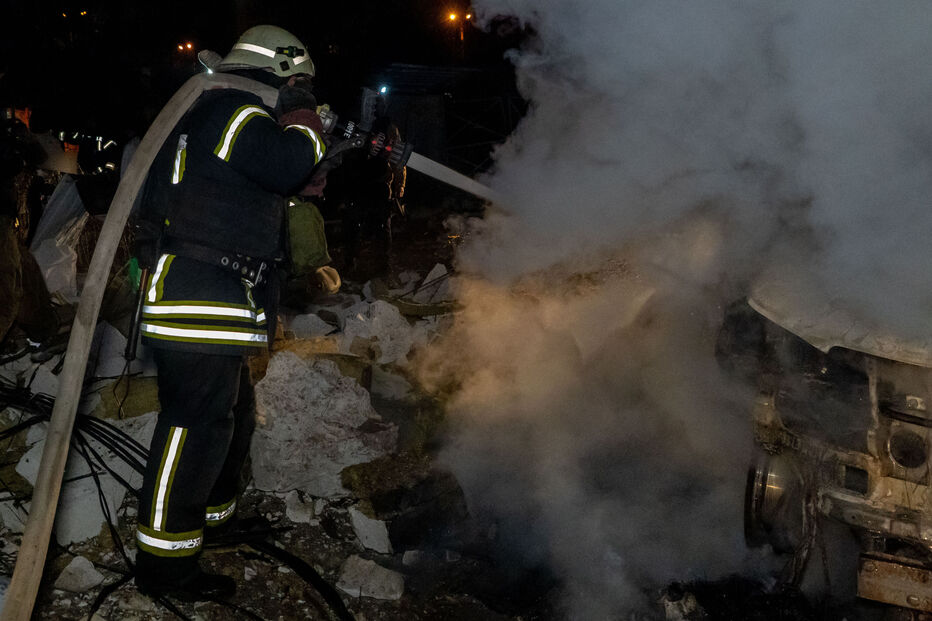 Ataque russo em Kharkiv faz vítimas mortais e feridos