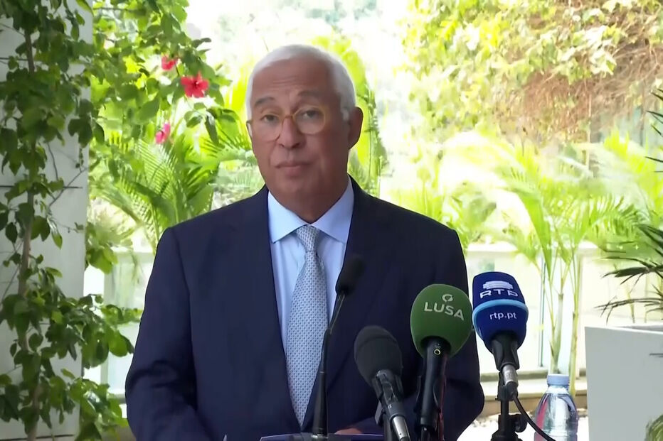 António Costa discursa sobre a guerra na Ucrânia em Luanda, Angola