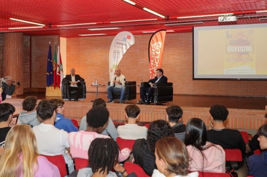 Apresentação da Prova com Presidente da Autarquia e Administrador da Civilria.JPG