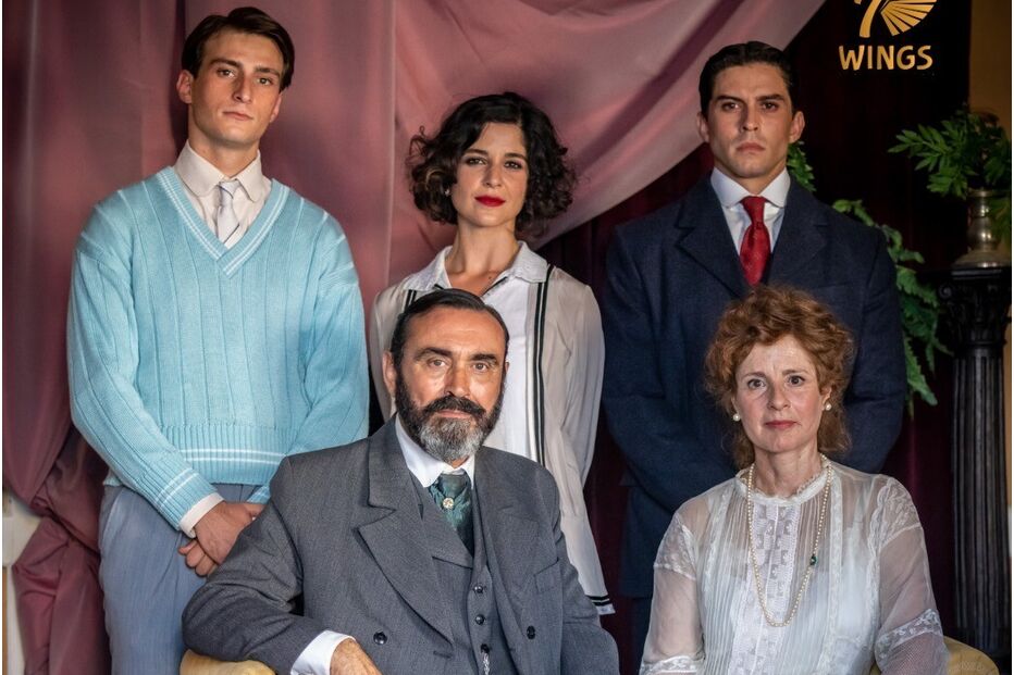 Almeno Gonçalves, com família, ausente no casamento da filha Francisca