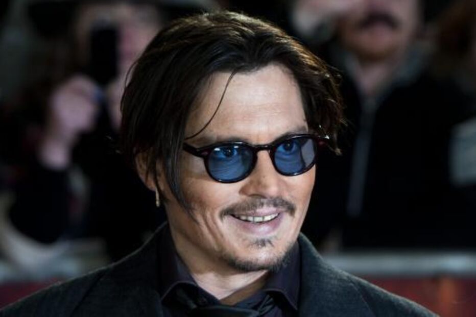 Johnny Depp procura regressar a Hollywood após tratamento