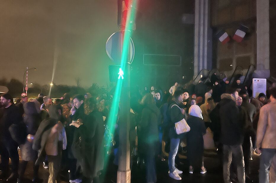 Sede de estação televisiva francesa evacuada devido a ameaça de bomba