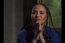 Catarina Alves Costa recorda o legado de Orlando Pantera no documentário.
