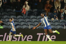 FC Porto 2 - 0 Malmö | Samu bisa e aumenta vantagem dos 'dragões'