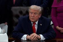 “Não é nada de especial”: Trump comenta divulgação de novas fotografias do espólio de Epstein 