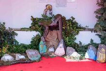 Na aldeia de Parises mantém-se as tradições natalícias