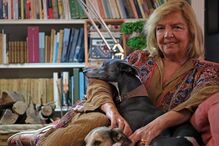 Rita Ferro fala sobre o novo romance, 'O Surpreendente Silêncio dos Homens'.
