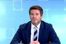 Ventura considera que existe 'tentativa de bloquear' formação de mais médicos e que o 'sistema está mal organizado'