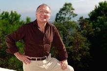 Joel Branco recebe apoio na Casa do Artista após problemas de saúde