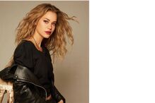 Candela Márquez e Alejandro Sanz terminam relação aos 57 anos