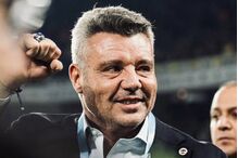 Presidente do clube turco Fenerbahçe libertado sob fiança por suspeita de consumo de drogas