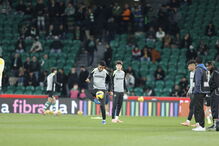 Equipa do Sporting a aquecer