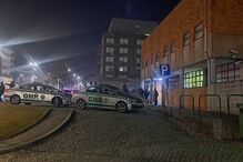 GNR condenado a 13 anos de prisão barrica-se no posto de Felgueiras e ameaça suicidar-se