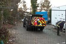 Bruno vai todos os dias ao cemitério beijar a campa dos filhos que morreram em explosão em França