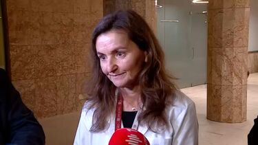 Diretora do Hospital de São João atualiza boletim clínico de Marcelo e confirma que Presidente será operado