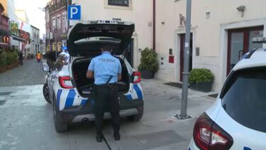 Homem de 42 anos detido pela PSP por agredir companheira em Coimbra 