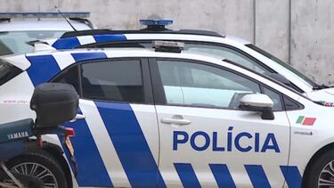 Homem baleado numa perna em Santo António dos Cavaleiros