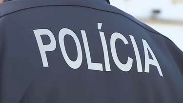 Montada caça ao homem após jovem de 16 anos morrer com faca no coração