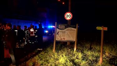 Dois adultos e três crianças resgatados de jipe preso no Rio Ferreira em Gondomar