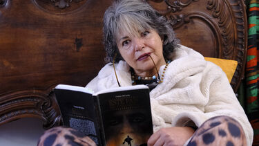 “Era uma mulher muito divertida, mas amargurada”: jornalista Raquel Lito recorda última entrevista com Clara Pinto Correia