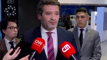 André Ventura considera que não se deve fazer da greve geral "uma batalha política"