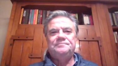 “Usurpou a identidade do Paulo e fez-se passar por ele”: Carlos Anjos sobre perfil falso criado em nome do psicólogo e professor Paulo Sargento 