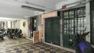 Homem esfaqueado em assalto a loja em Campolide. Agressor em fuga