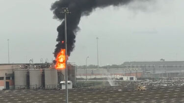 Incêndio deflagra na Petrogal em Leça da Palmeira