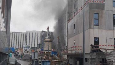 Incêndio deflagra em antiga fábrica do centro da cidade de Braga