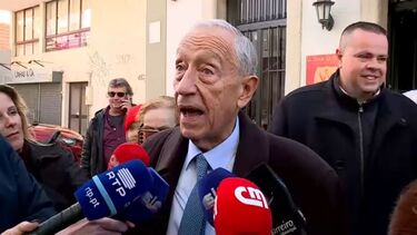 Marcelo foi à ginjinha do Barreiro e deixou os seus votos para 2026