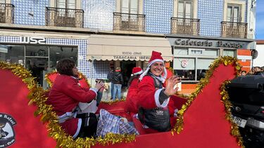Motards das Caldas da Rainha distribuem presentes em ação solidária