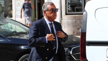 Irmão de Marcelo Rebelo de Sousa e ex-deputado do PSD foram vítimas da burla "olá pai, olá mãe"