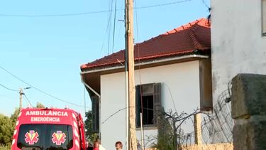 Sete pessoas assistidas por inalação de fumo após incêndio em casa em Vila Nova de Gaia