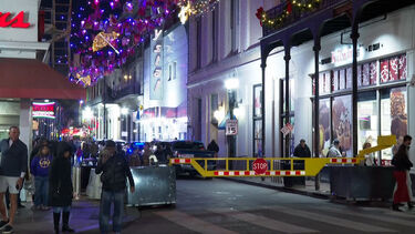 Guarda Nacional nas ruas de Nova Orleães um ano depois do ataque na passagem de ano em Bourbon Street  