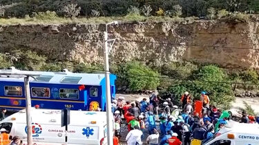 Colisão de comboios na zona de Machu Picchu faz um morto e 30 feridos  