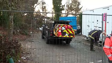 Bruno vai todos os dias ao cemitério beijar a campa dos filhos que morreram em explosão em França