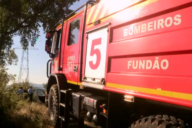 Detenção de onze bombeiros pela violação de colega levou a outras denúncias