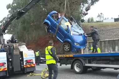 Homem morre após despiste seguido de queda em ravina em Lousada