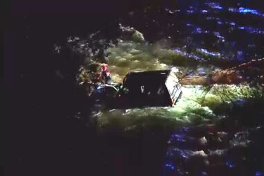 Bombeiros de São Pedro da Cova e de Gondomar foram acionados para o local