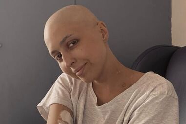 A solução para a vida de Ângela pode estar em Manchester. E foi o influencer Numeiro quem conseguiu ajudá-la