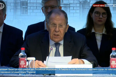 Rússia acusa Europa de prolongar guerra na Ucrânia 