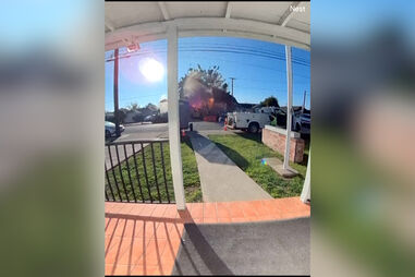 Imagens de videovigilância captam explosão de gás na Baía de São Francisco