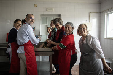 Voluntários da Fidelidade e a chef Justa Nobre animam o Natal em Salvaterra de Magos