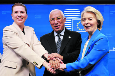 União Europeia aprova apoio de 90 mil milhões à Ucrânia