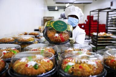 Bolo-rei já simboliza Natal em Angola 