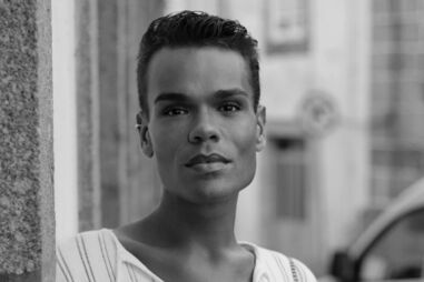 Zé Lopes aborda padrões sociais e 'bodyshaming' em entrevista