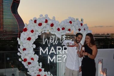 Antigos reféns israelitas anunciam noivado