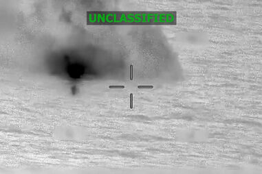 EUA divulgam vídeo de mais um ataque a navio suspeito de tráfico de droga no Pacífico  