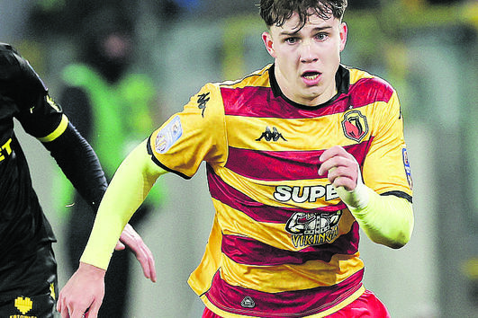 Pietuszewski tem 17 anos